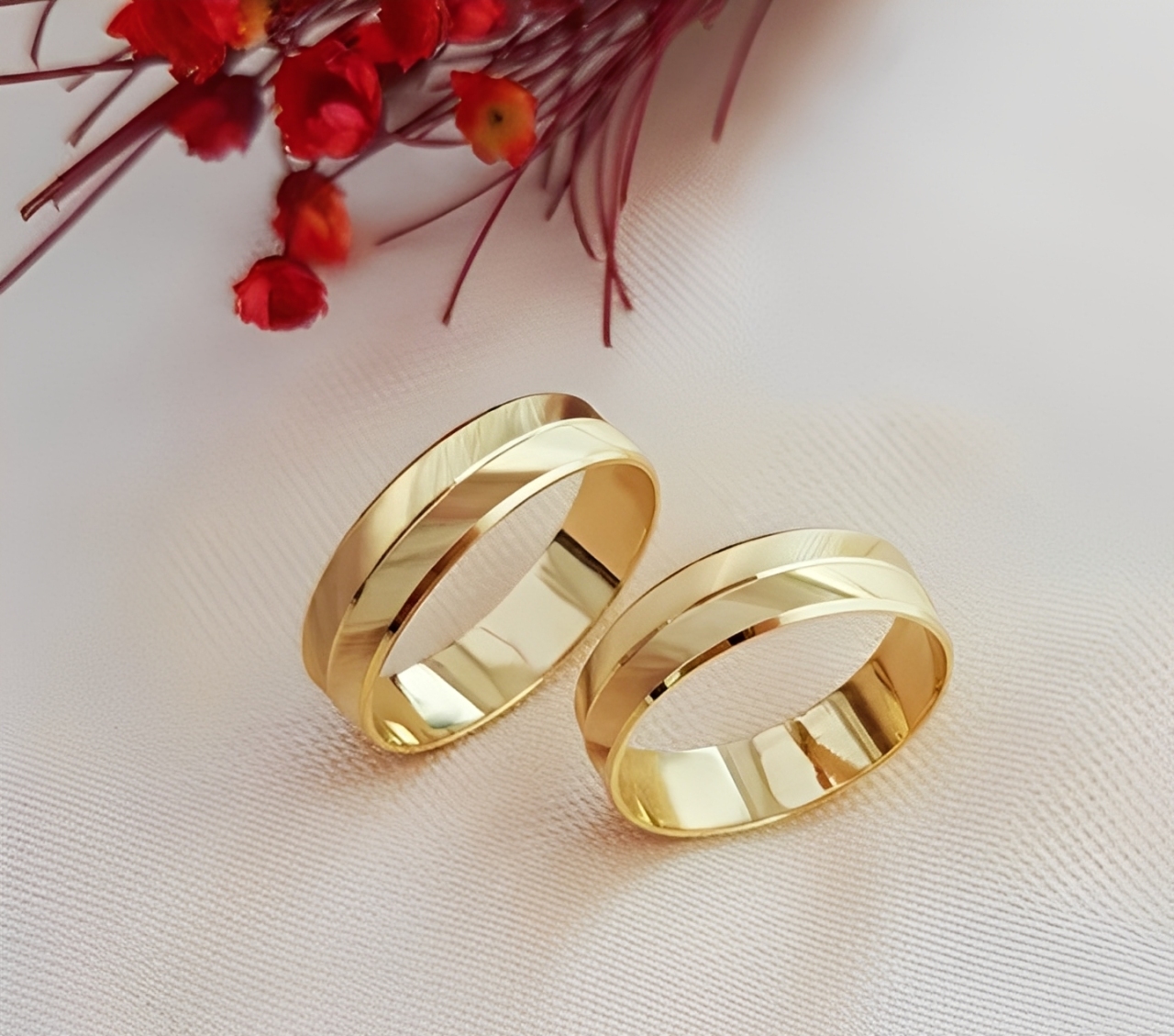 Par de Alianças Retas em Ouro Amarelo - Tradicional 18k/750