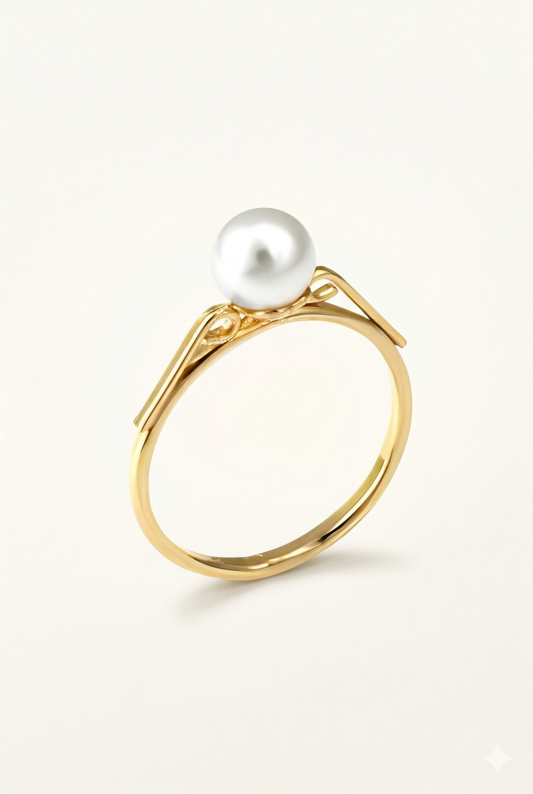 008  - Anel Solitário de Ouro Amarelo 18k/750