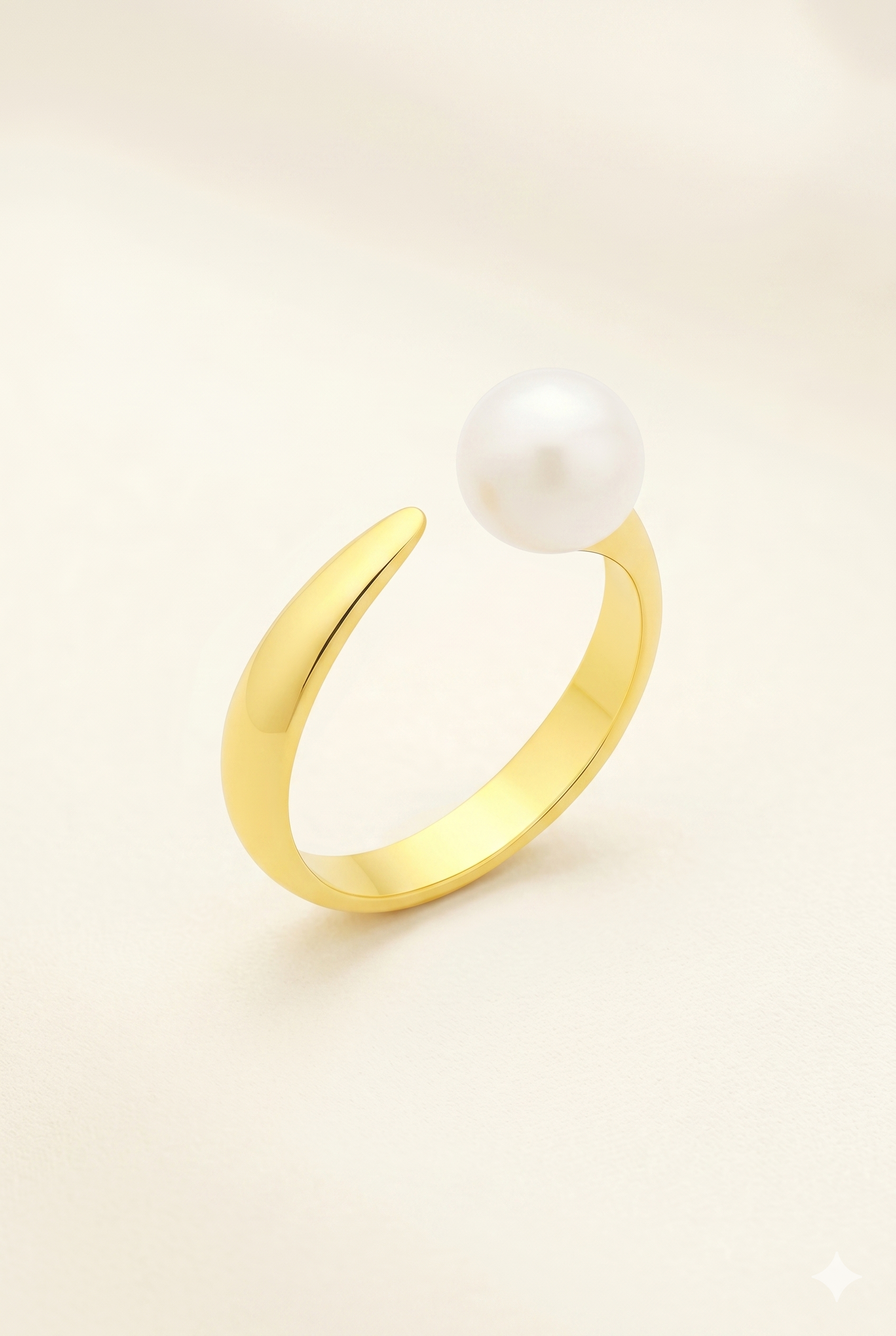 023 - Anel Solitário de Ouro Amarelo 18k/750