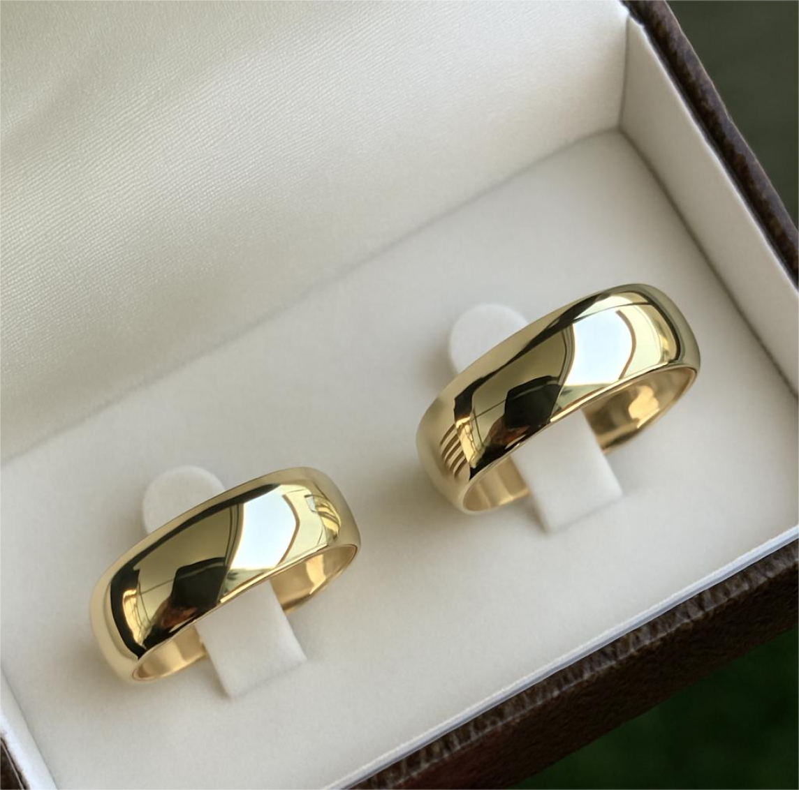 Aliança Boleada 8mm em Ouro 18k/750 